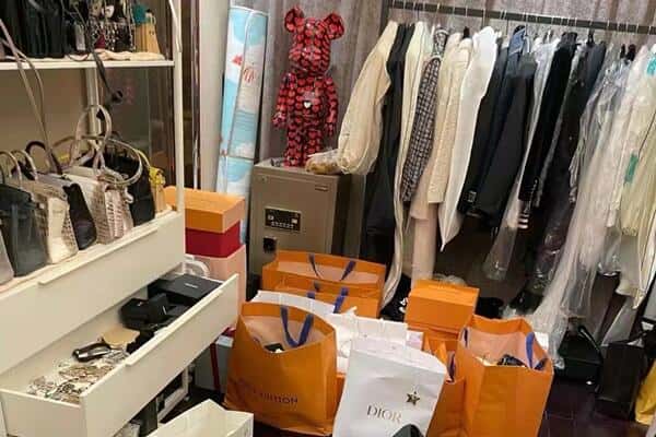 内江市回收一线品牌衣服